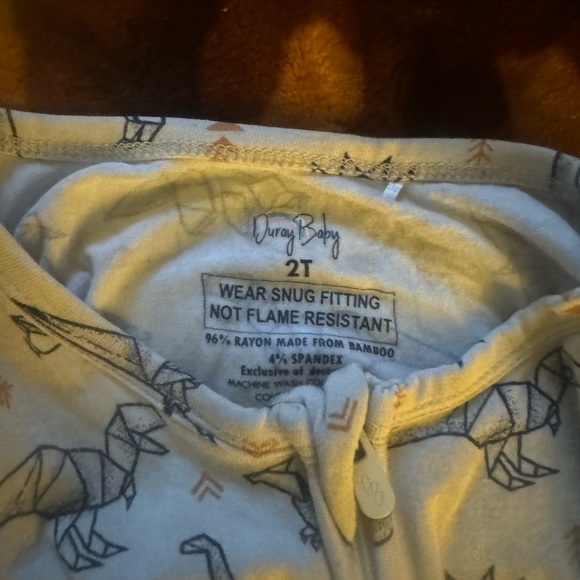 Origami dinosaur pjs - Picture 3 of 4